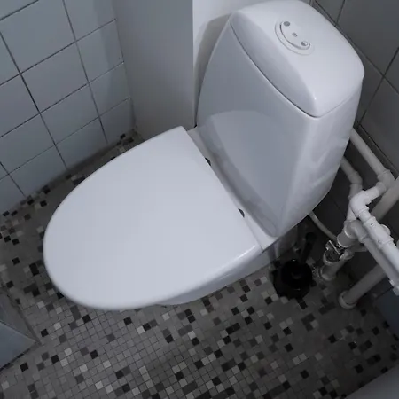 Spacious I 5 Minutes To Metro 아파트 *