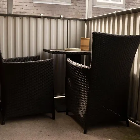 아파트 Spacious I 5 Minutes To Metro *