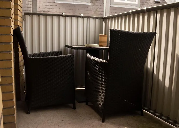 Lägenhet Spacious I 5 Minutes To Metro *